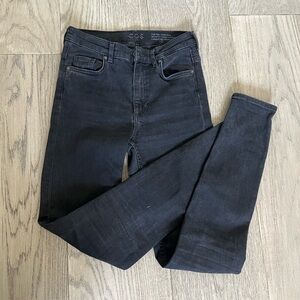 COS High Rise Skinny Jeans - Black Denim (size 25)